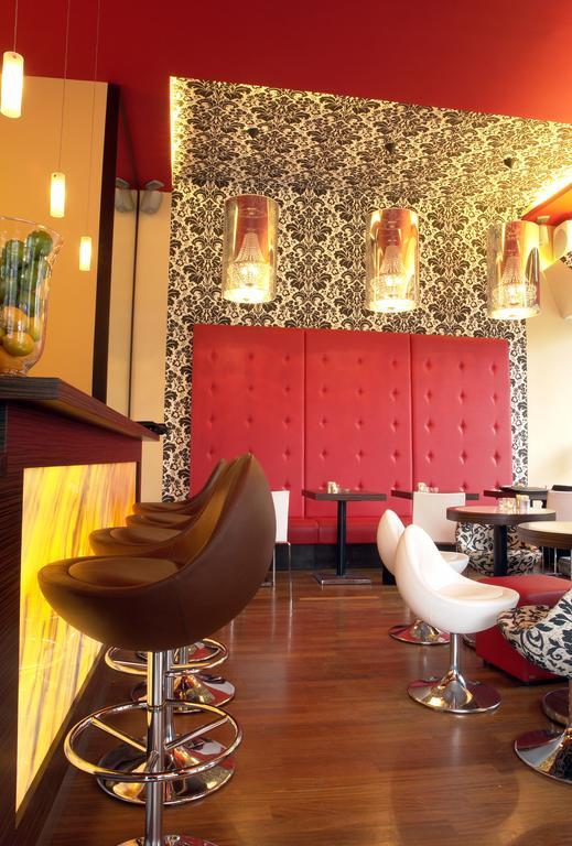 Cityhotel Am Thielenplatz Хановер Ресторант снимка