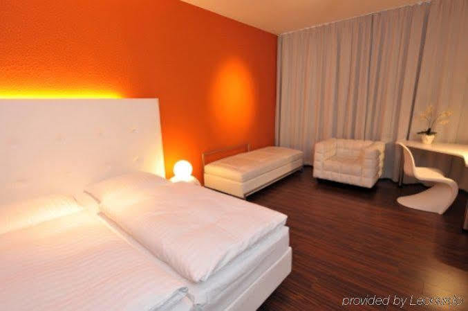 Cityhotel Am Thielenplatz Хановер Стая снимка